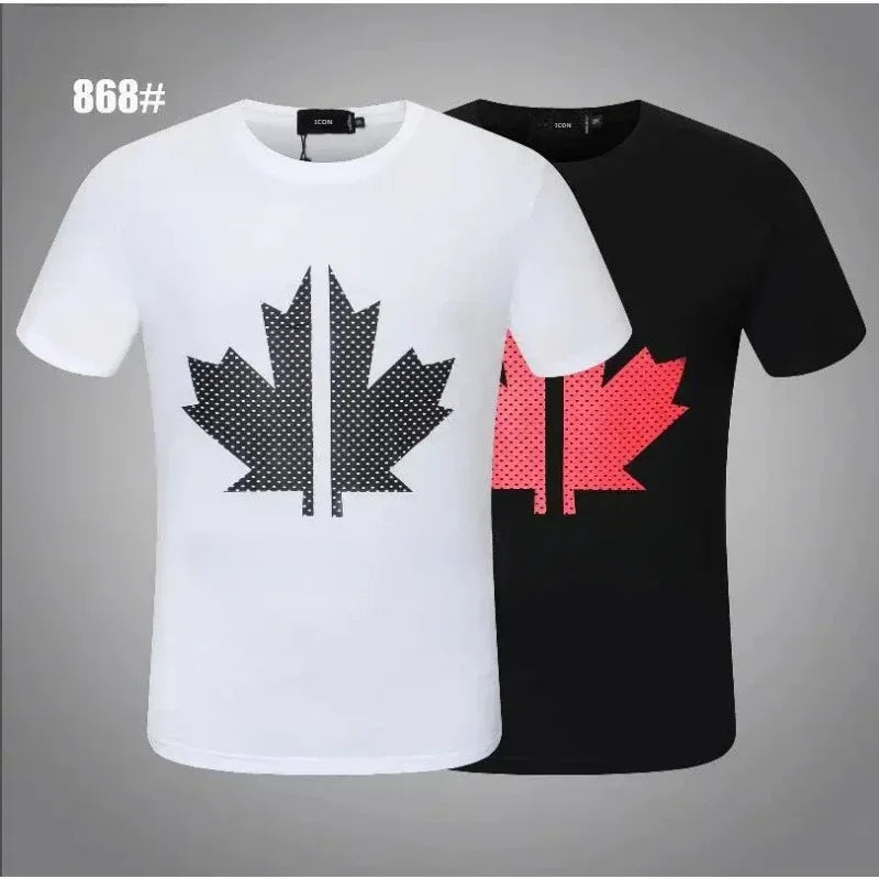 A coleção Male Canada Maple Leaf 2024 DSQ2 da Selluve exibe duas camisetas: uma branca com um padrão de folha de bordo canadense preta e uma preta com um design vermelho. Ambas são feitas de tecido premium conforto, com folhas de bordo pontilhadas e 868# no canto superior esquerdo.